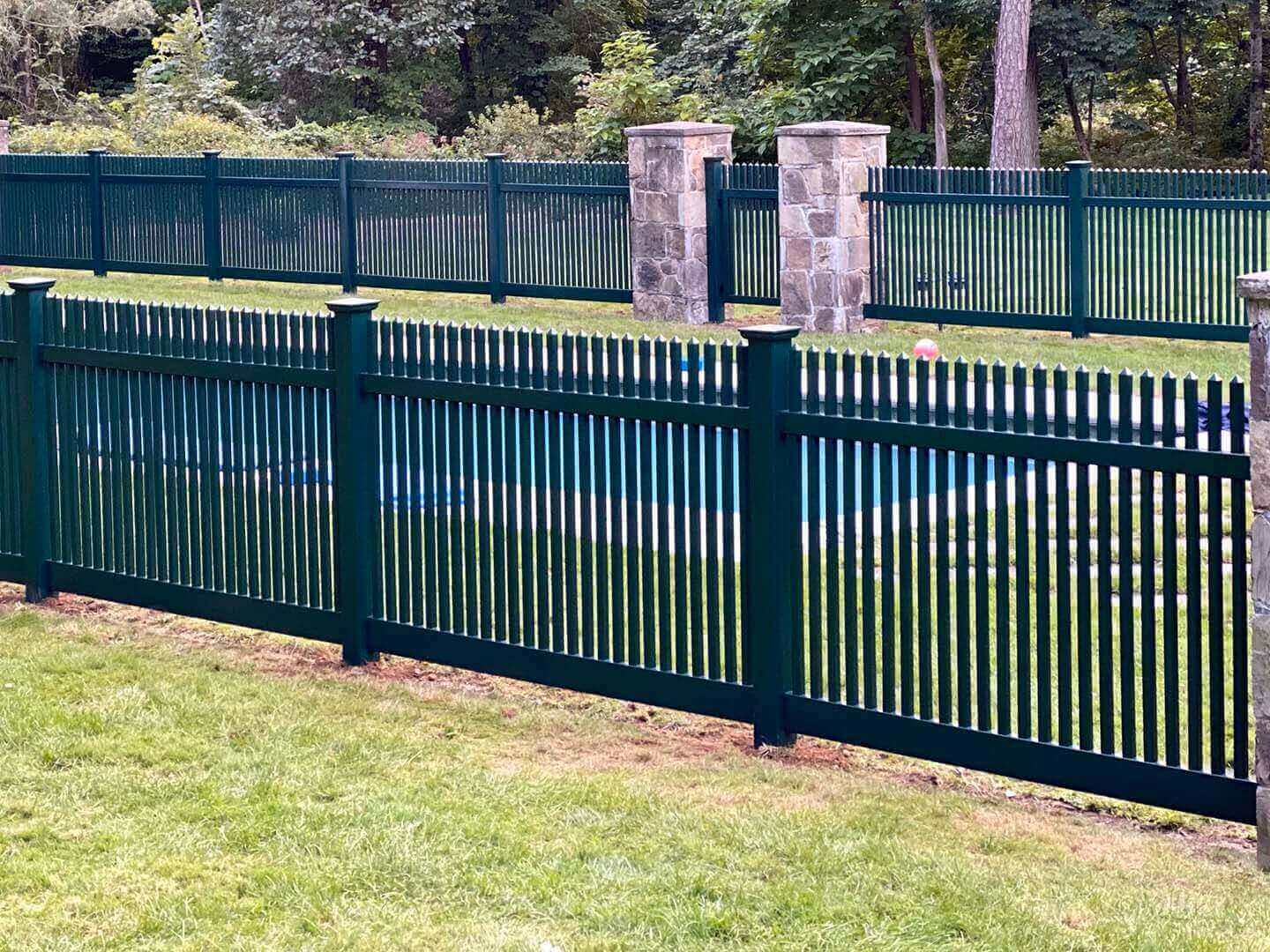 Photo of aluminum fence in Southborough MA