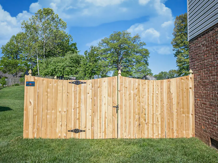 Southborough MA Wood fence contractor in the Southborough MA area.