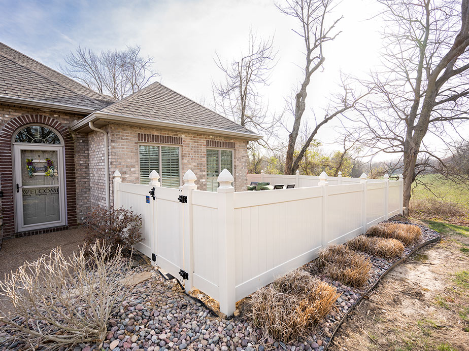 vinyl fence Westborough Massachusetts
